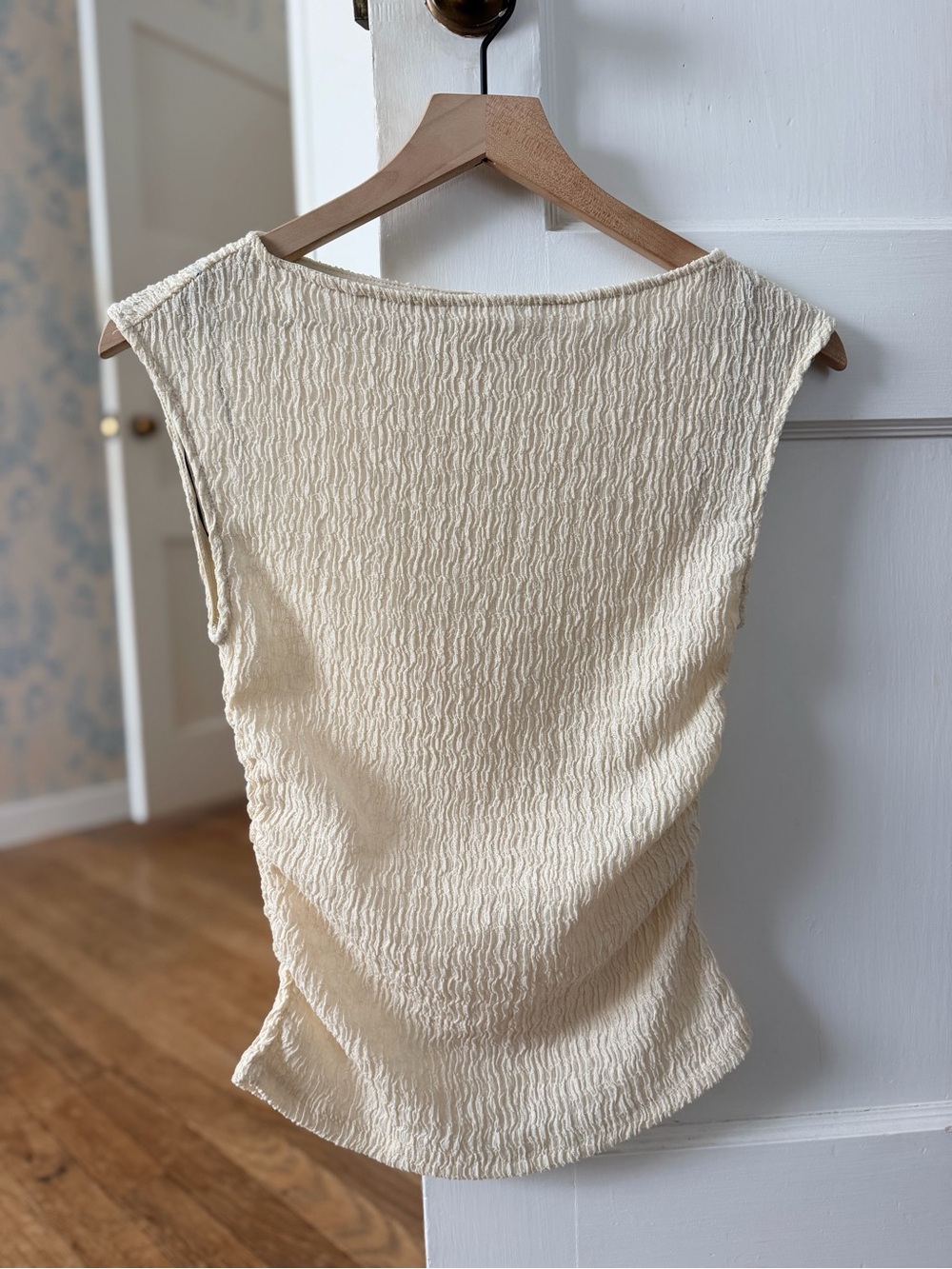 H&M Cream Textured Sleeveless Tank Top